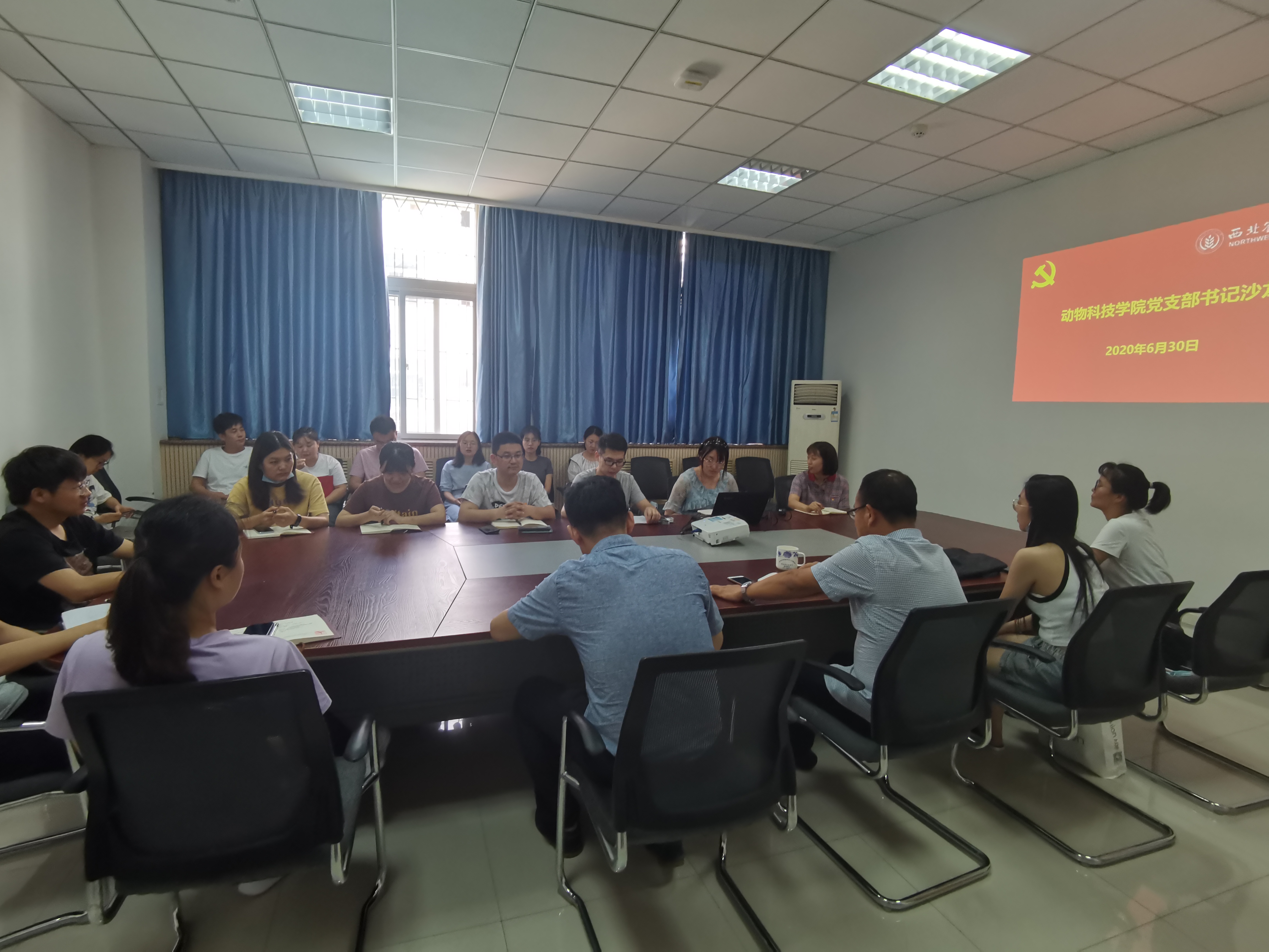 f6eabb70a04f4dcf8d11a501aaff5d0c.jpg f6eabb70a04f4dcf8d11a501aaff5d0c.jpg