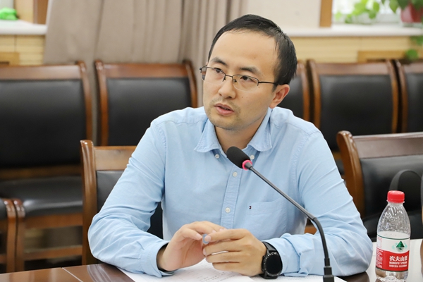 05cc0b8e8fa74324861afbdc1e8ef486.jpg IMG_8137.JPG