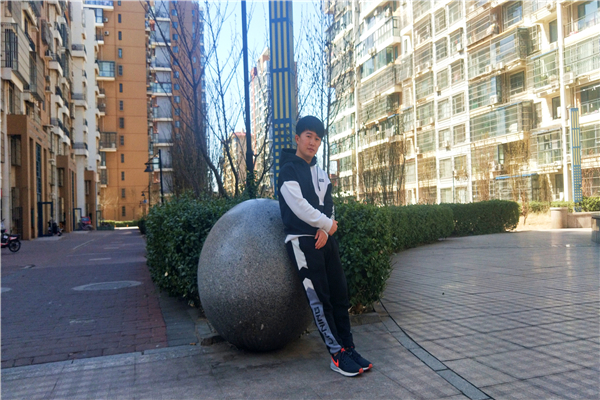 628f6c43982e4ba580d0d1c8adb8653e.jpg 15苏晓越.jpg