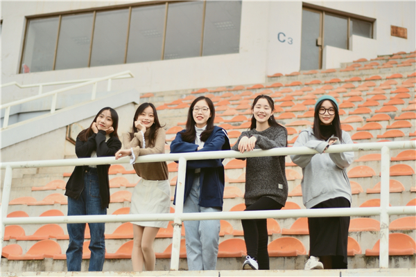 85d7a82beb0245abbee7e38270786e7f.jpg 213.jpg