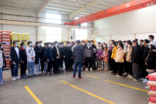 03b26f3261b040759a8cb92fe7ca6bae.jpg IMG_1121.JPG