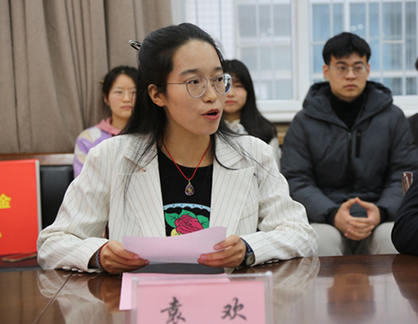 bdbcc38b3007441b89bb78cd6fe0a13a.jpg 2222.jpg