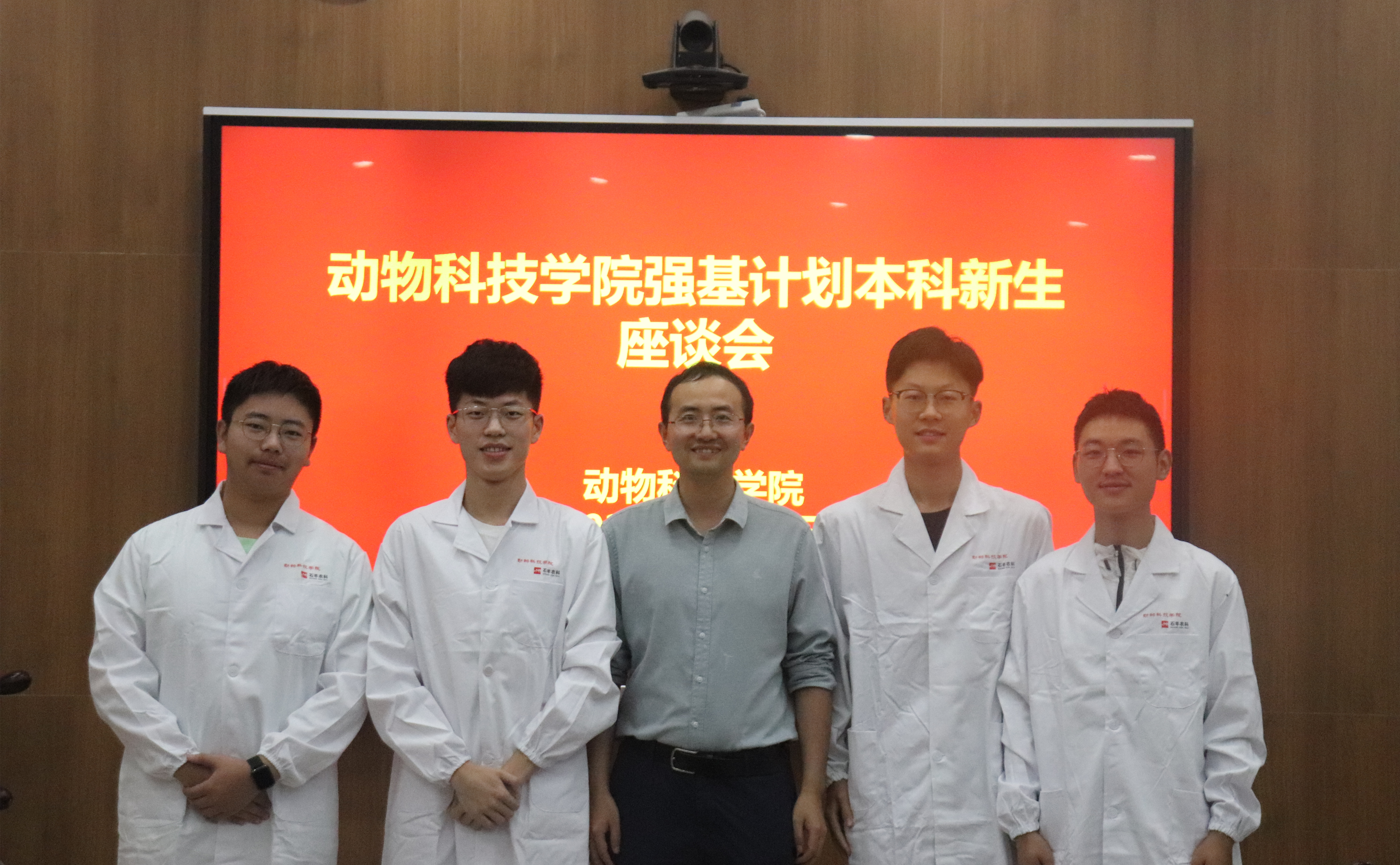 05a0688a92664e1494e887a28da50af5.jpg 05a0688a92664e1494e887a28da50af5.jpg