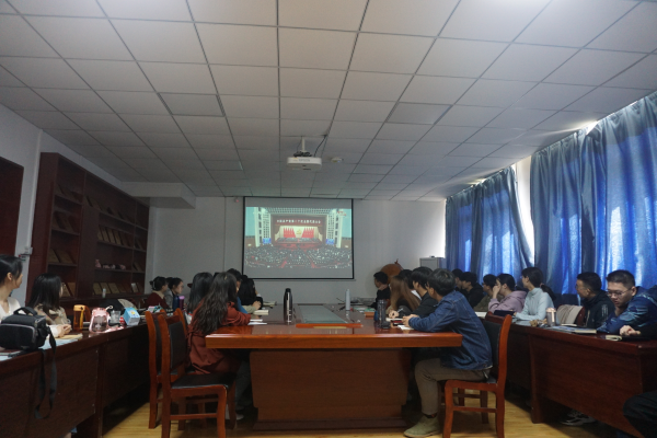 eb4034085f14478592eac6a5738a09a9.png 观看直播裁剪.png