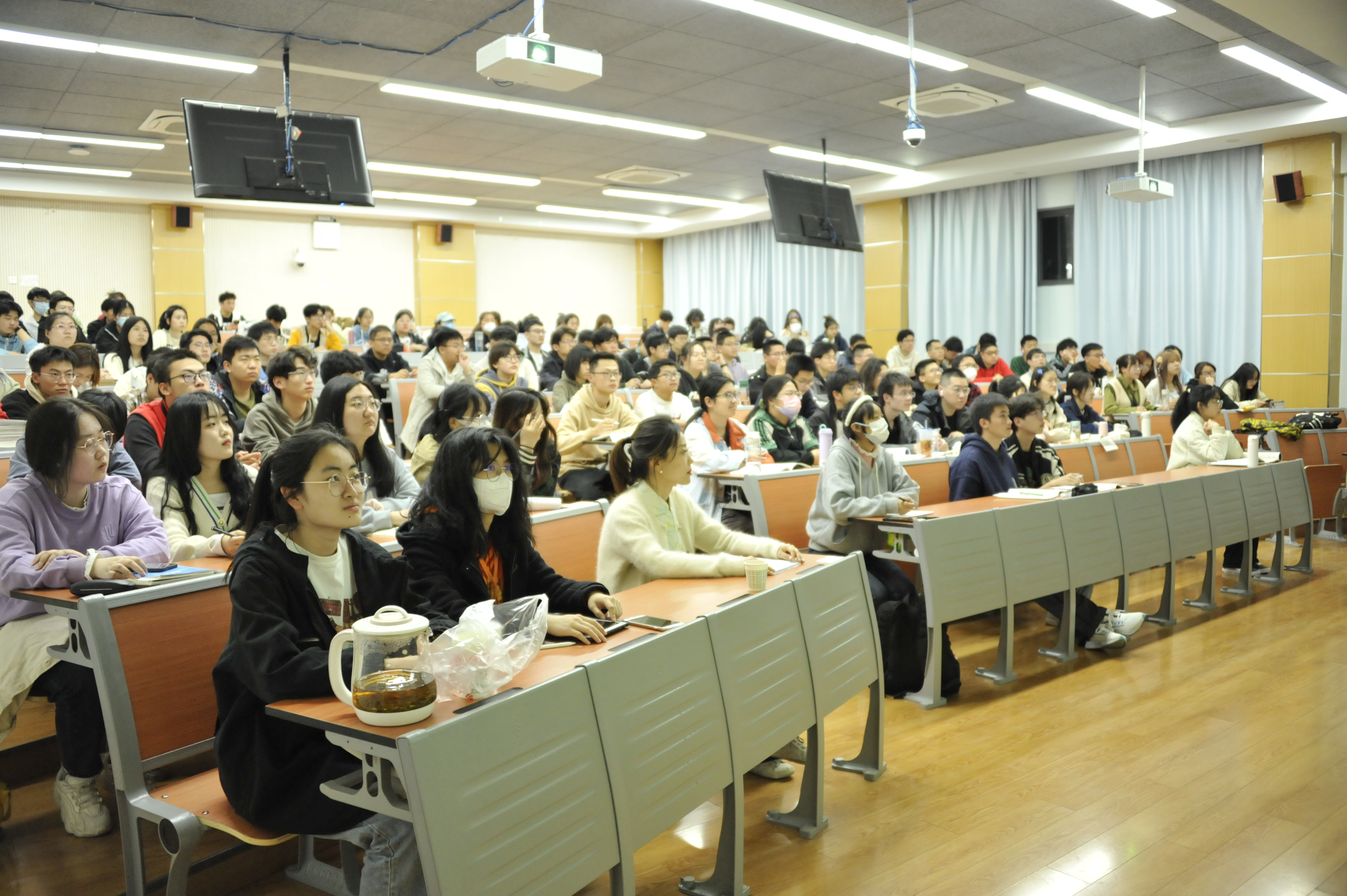 0c652f60b8194a20a6f2681b6e30a0cb.jpg 0c652f60b8194a20a6f2681b6e30a0cb.jpg