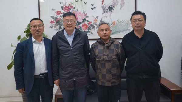 bd4f0c53aa5546d18e0ea2bfa57659a8.jpg 1111.jpg