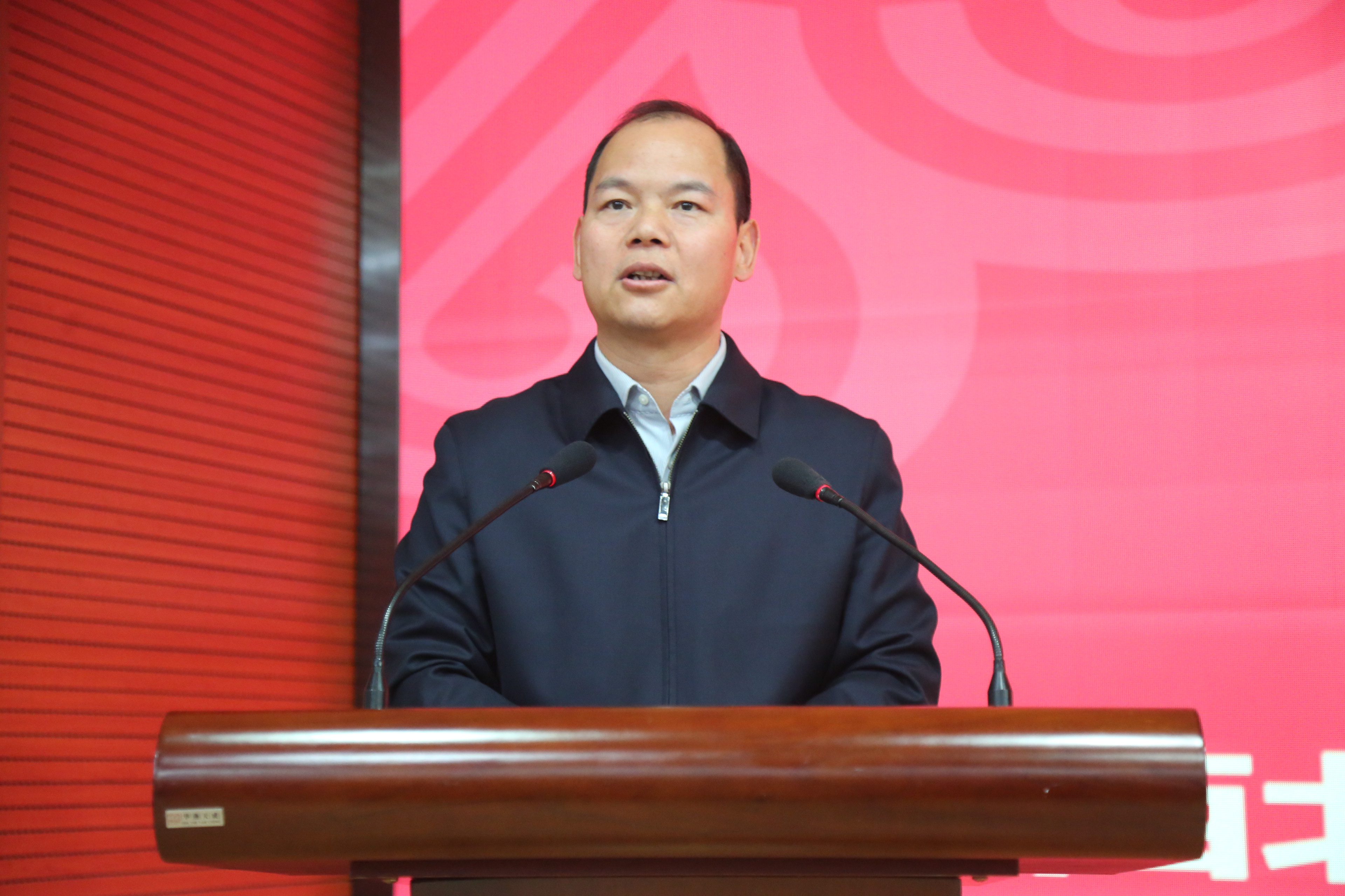 成人网址
党委书记曹军会总结讲话.JPG